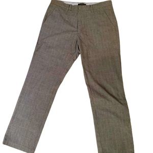 Casual Dress Pants, 100% Cotton, Banana Republic. Great pattern-excellent cond.